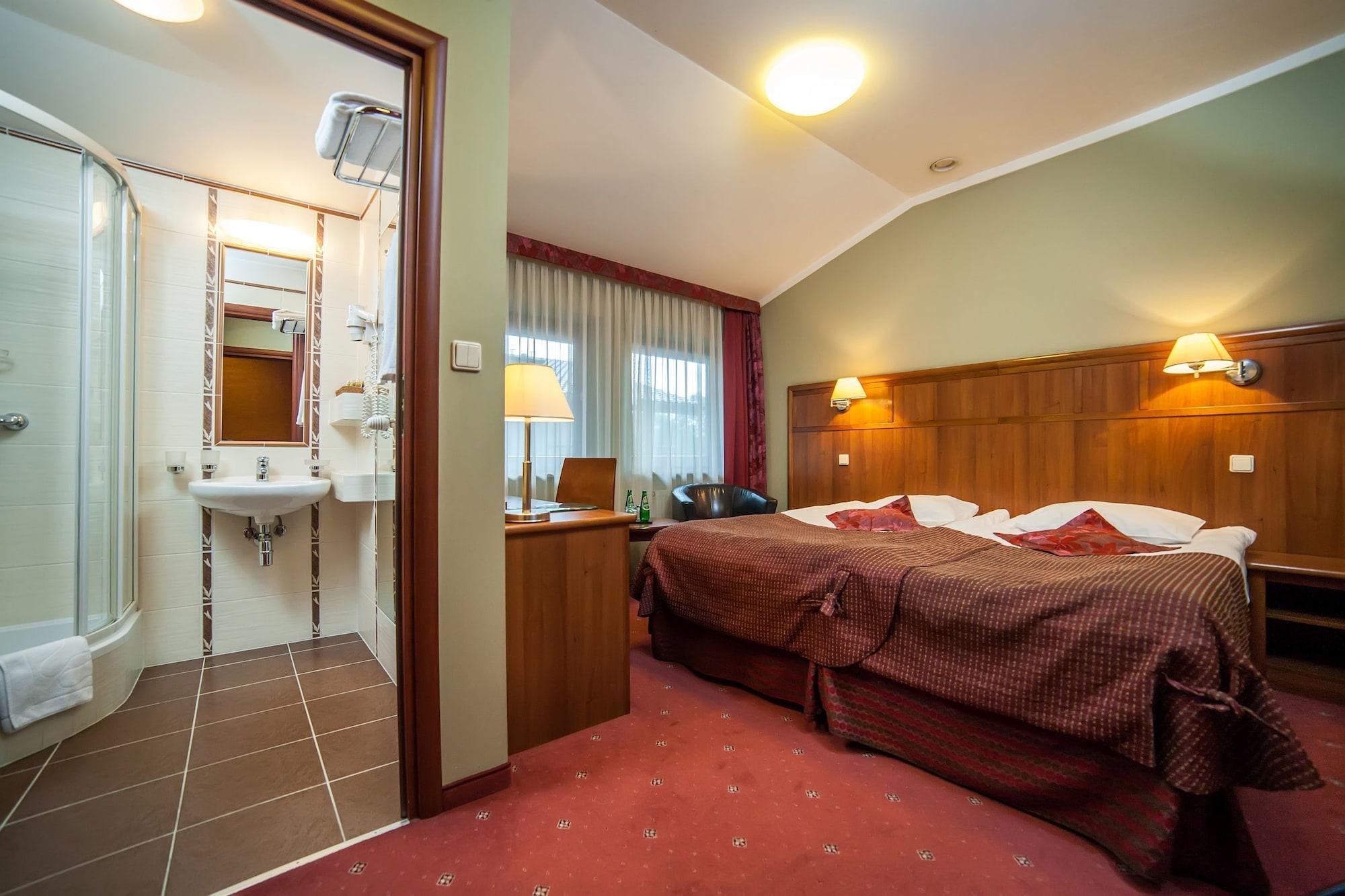 Farmona Hotel Business & Spa Krakow Dış mekan fotoğraf