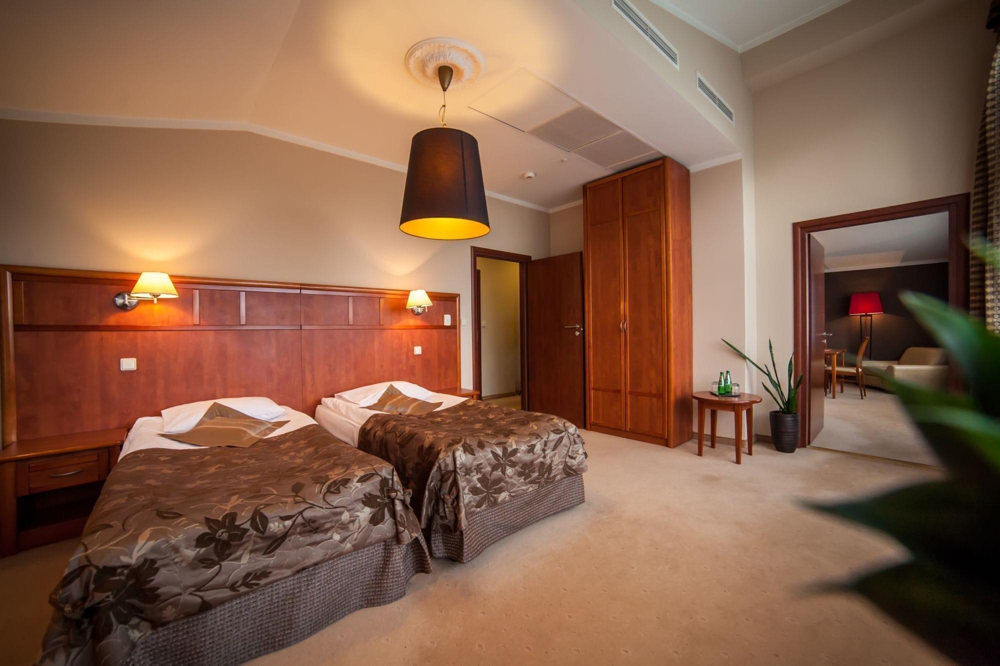 Farmona Hotel Business & Spa Krakow Dış mekan fotoğraf
